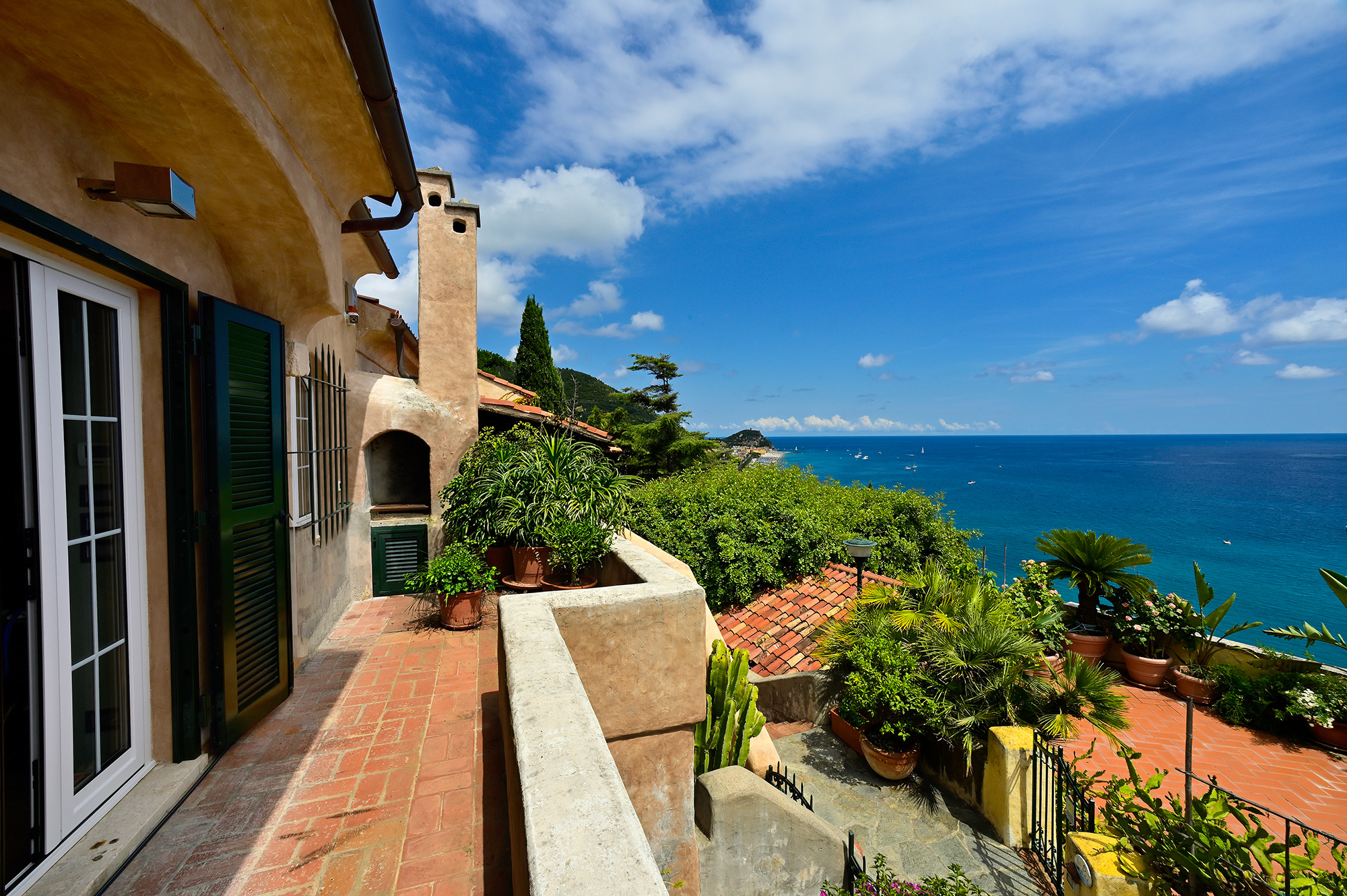 Terrazzo fronte mare